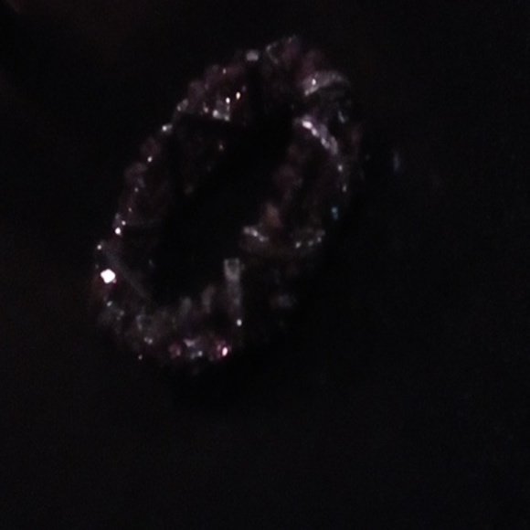 Jewlery - Picture 2 of 3